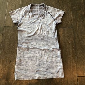 Lululemon run swiftly short sleeve. Size 6
